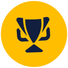 Λογότυπο Stoiximatikesetairies.info με μπλε τρόπαιο σε κίτρινο φόντο